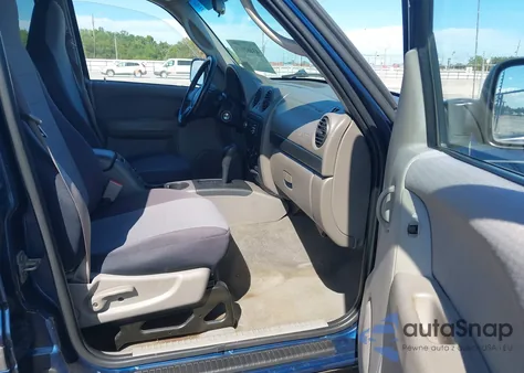 2002 Jeep Liberty Sport from USA, damaged, VIN 1J4GK48K22W133794